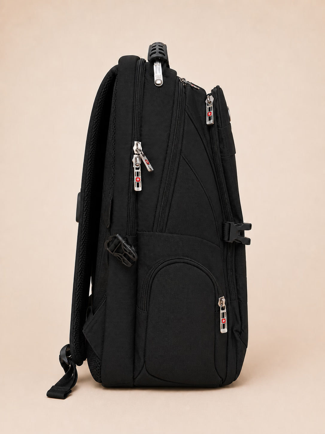 SwissGear Everyday Backpack – Black – view 4